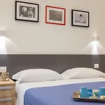 Squares Неаполь