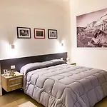 Guest house Squares