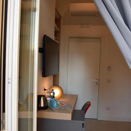 Pensjonat Squares Neapol